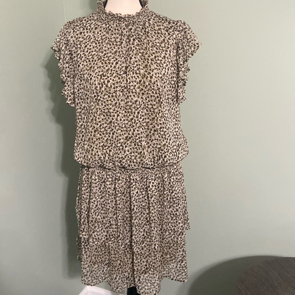 Silk lined low waisted dress with cap sleeves